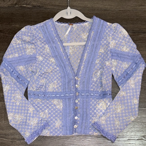 Free People NEW Kika Lace Cropped Button Front Top Size Small Blue Bell Combo - Picture 11 of 16